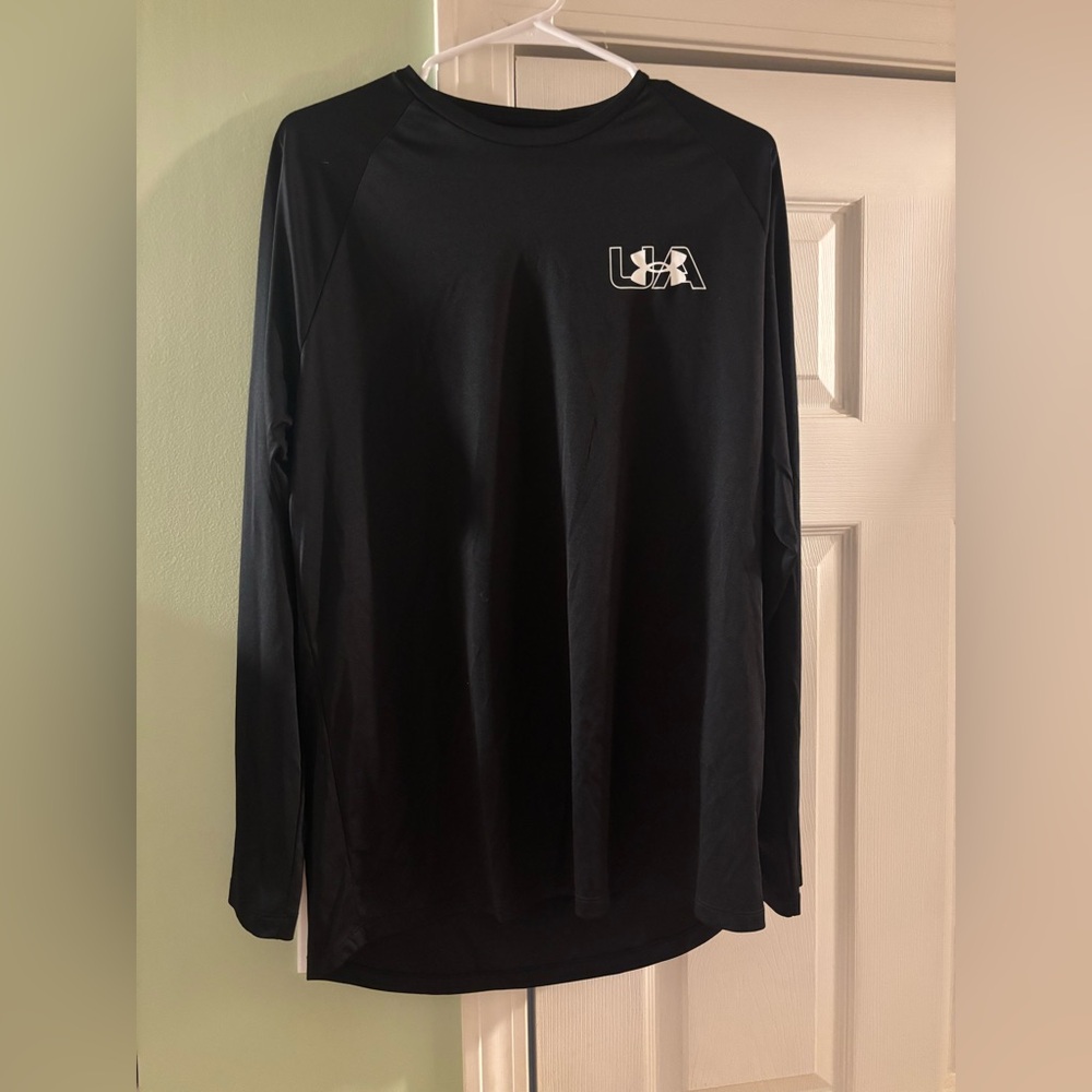 Men’s Black Under Armour Long Sleeve